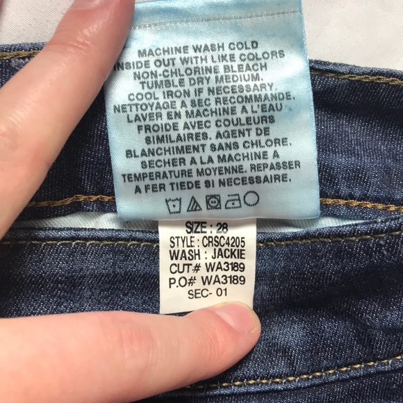 SOLD- Joes Jean Shorts - Picture 4 of 4